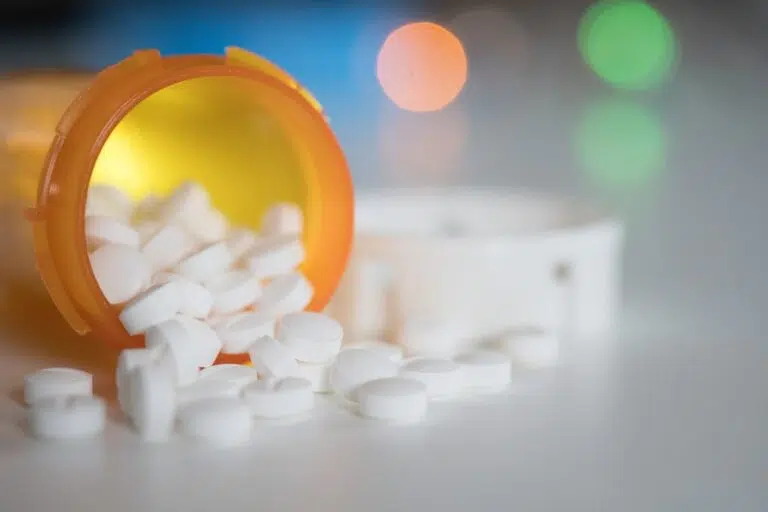 Pill-Bottle-Shredding-1