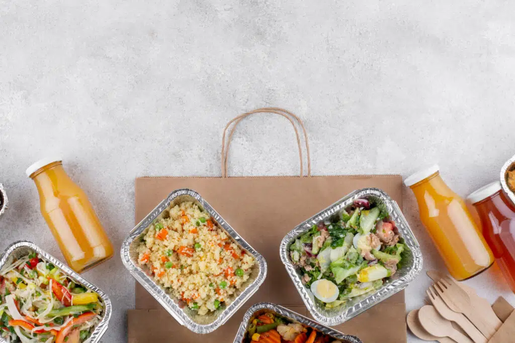 Image of plastic food containers for takeouts
