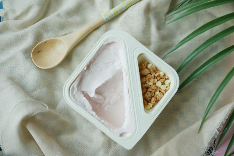 The Yogurt Plastic Containers: Better or Not for Your Business!