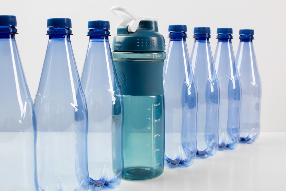 Image of water bottles without BPA 