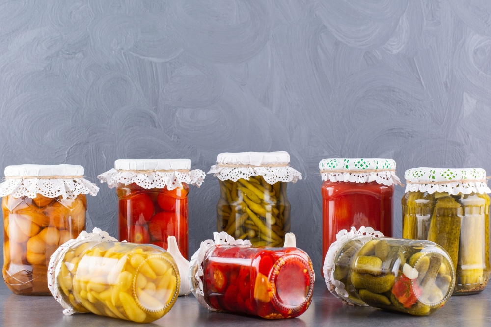 an image of bulk plastic jars