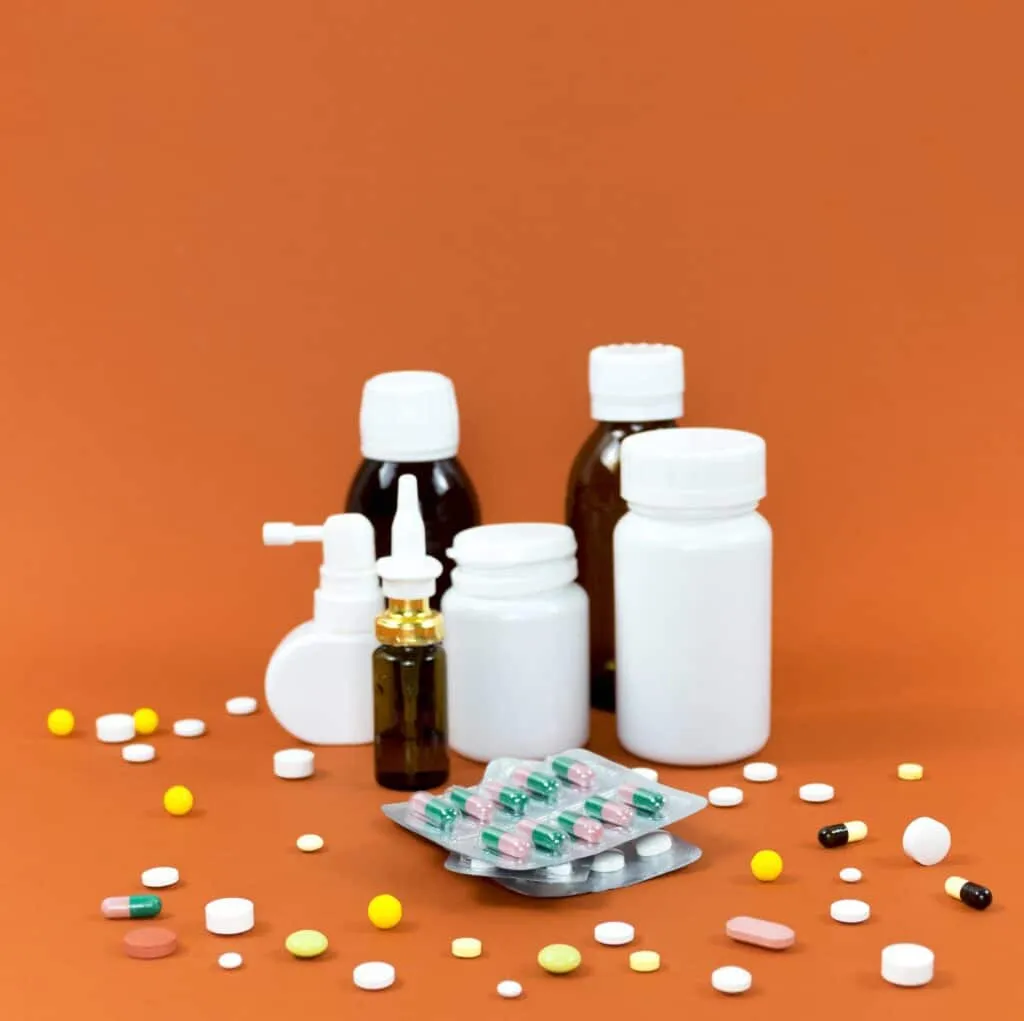 mini plastic bottles -medicine